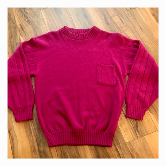 Vintage Sweaters - Cute Vintage Fuchsia Pullover Sweater W/Pocket! L